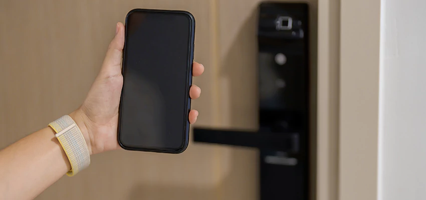 Keypad Wifi Locks Repair And Installation in McFarland, CA