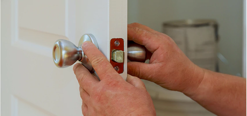 AAA Locksmiths For lock Replacement in McFarland, California