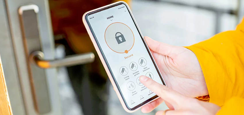 Digital Front Door Lock Repair And Installation in McFarland, California