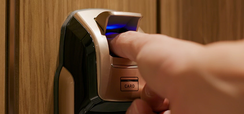 Locksmith Company For Window Lock Installation in McFarland, California