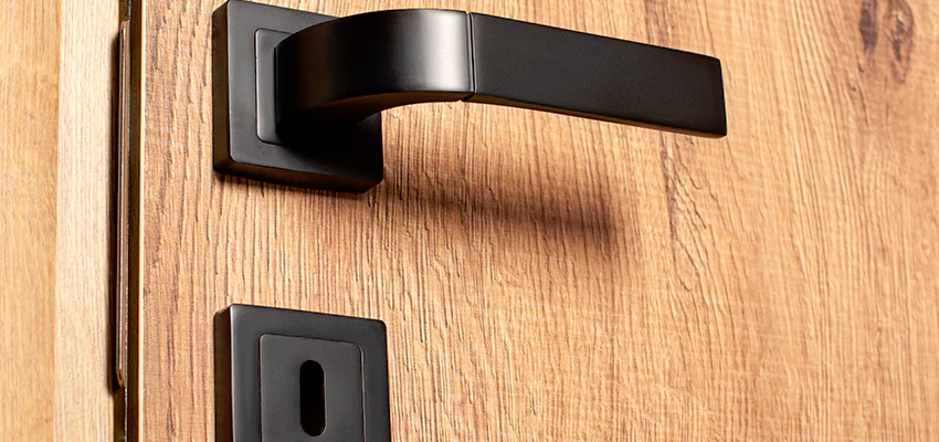 Weekend Lockout Assistance Troubleshooting in McFarland, California